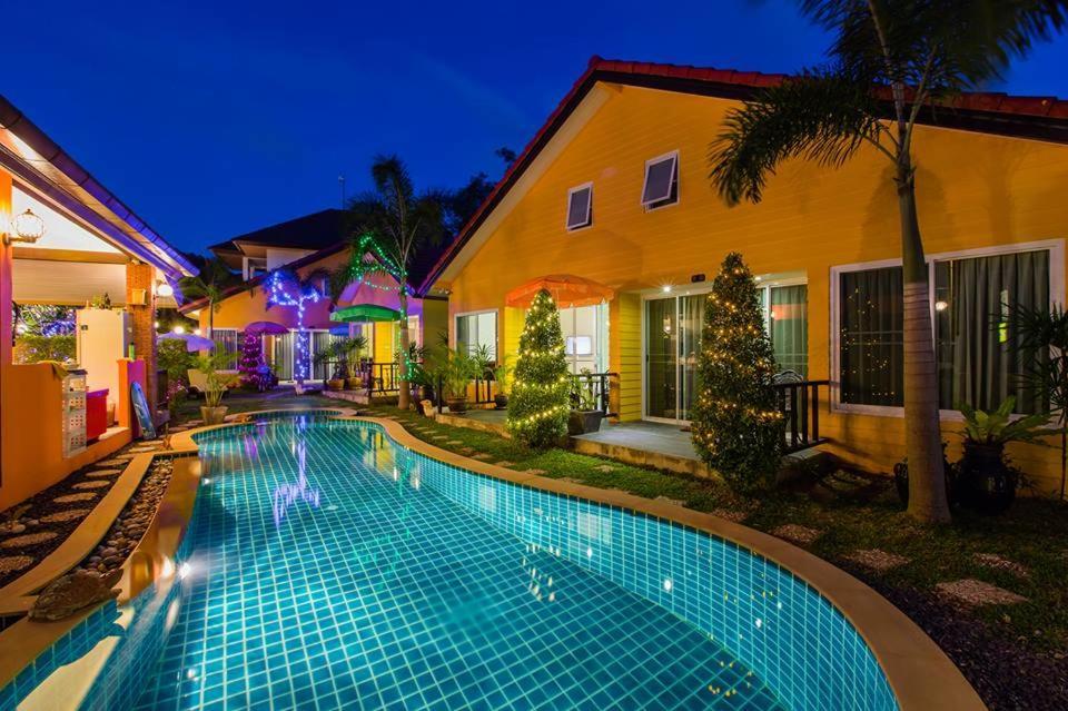 Lemon Tree Naturist Resort Naiharn Beach Пхукет Экстерьер фото